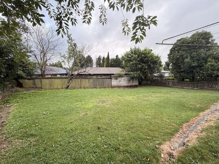 2/232 Rifle Range Road 11210_13