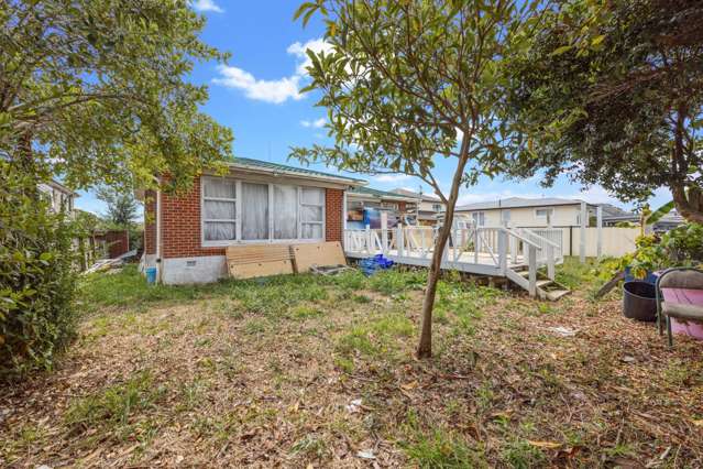 6 Vanguard Road Kelston_3