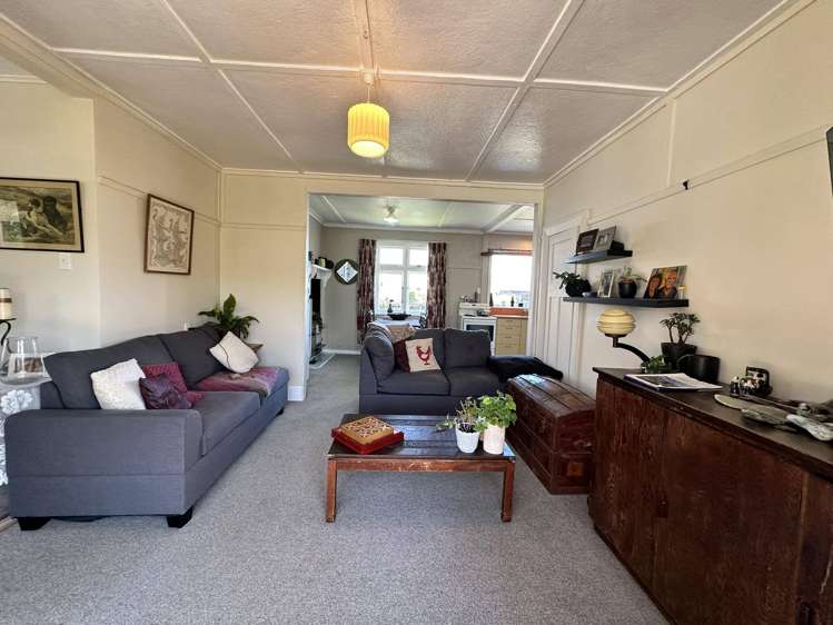 159 Sale Street Hokitika_5