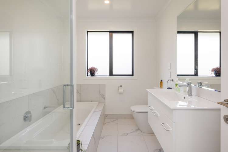 15 Gibraltar Way Fitzherbert_13