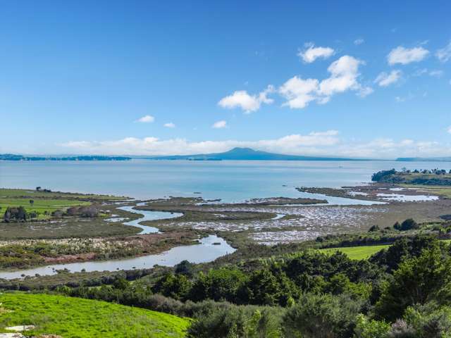 Elevated lifestyle land, uninterrupted water views
