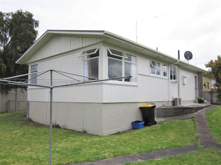 39unit Arney Street Paeroa_14