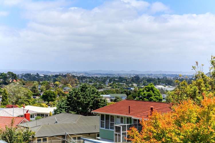 2/32 Waverley Avenue Glenfield_5