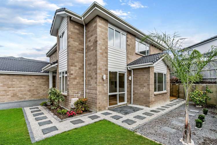 25 Platinum Rise Ranui_5