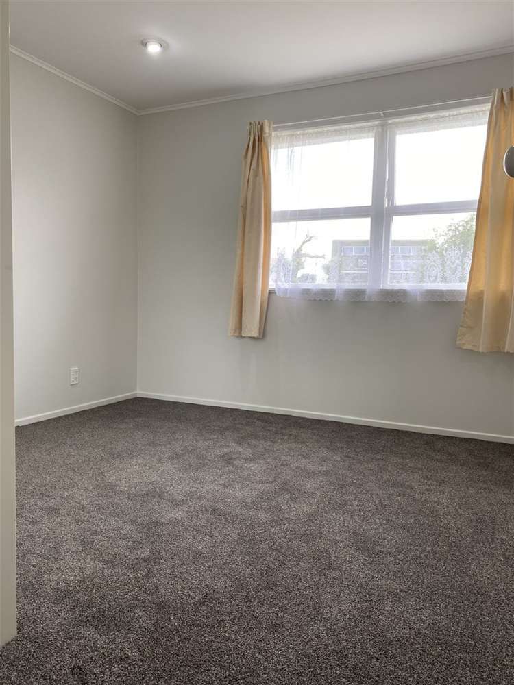 82 Commodore Drive Lynfield_12