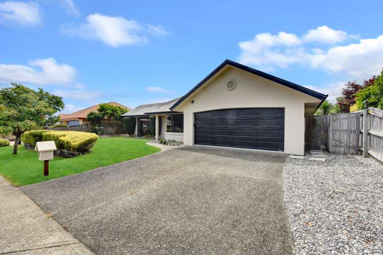 9 Ashdonleigh Grove Stoke_17