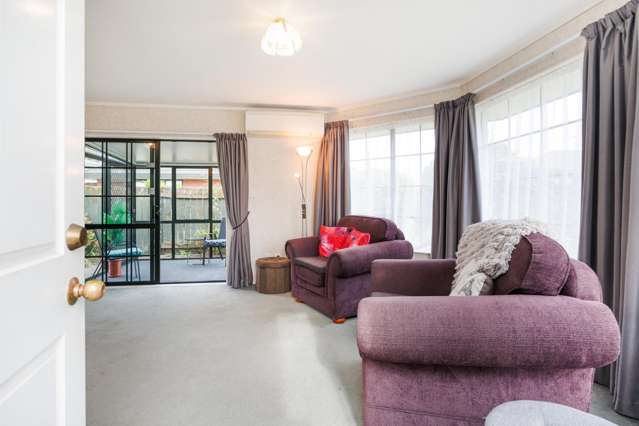 8/63 North Street Palmerston North Central_2