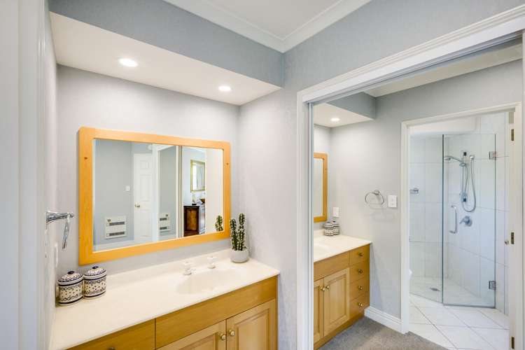 19 Birdwood Street Taradale_13