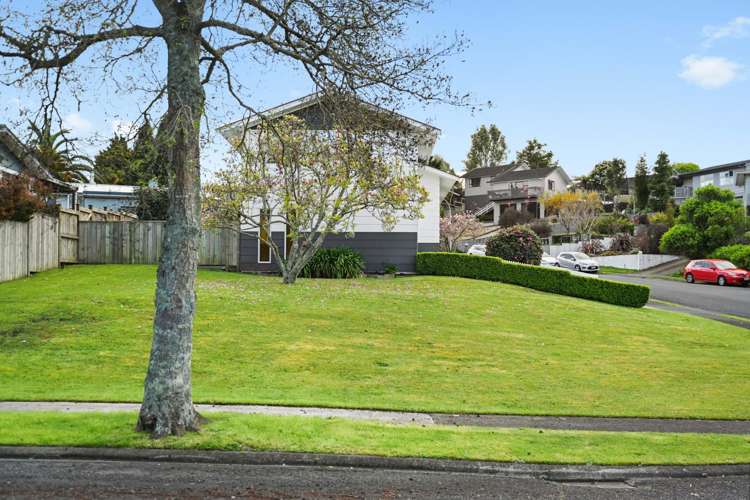 1 Birch Hill Place Dinsdale_15