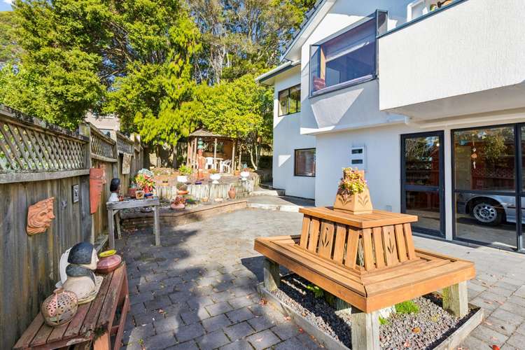 1 Havelle Avenue Titirangi_13