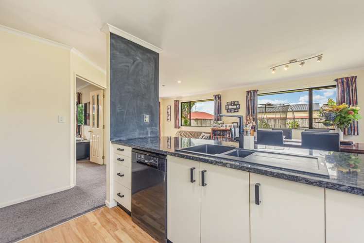 4 Whiting Drive Wakefield_6