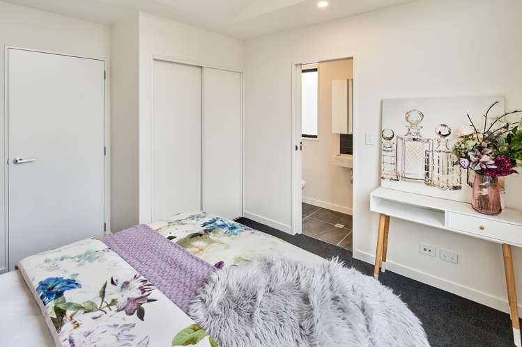 4/130 Richmond Street Petone_8