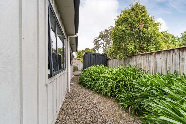 34A Hereford Street West End_20