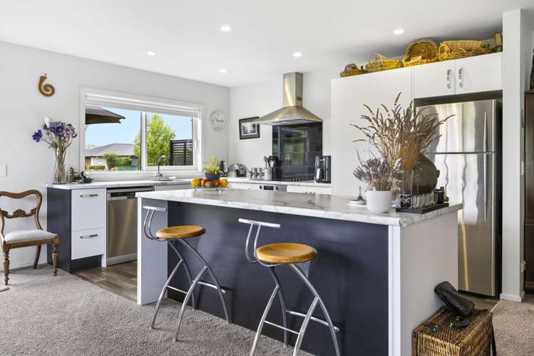 11 Maison Way Rangatira Park_5