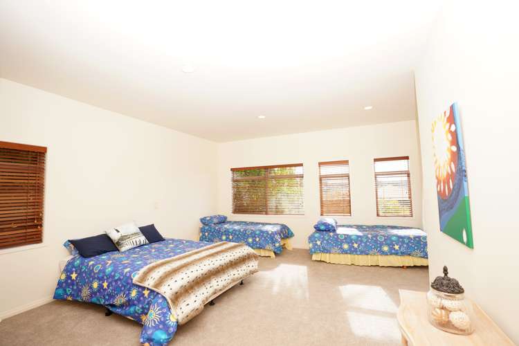 8 Highland Lass Place Langs Beach_11