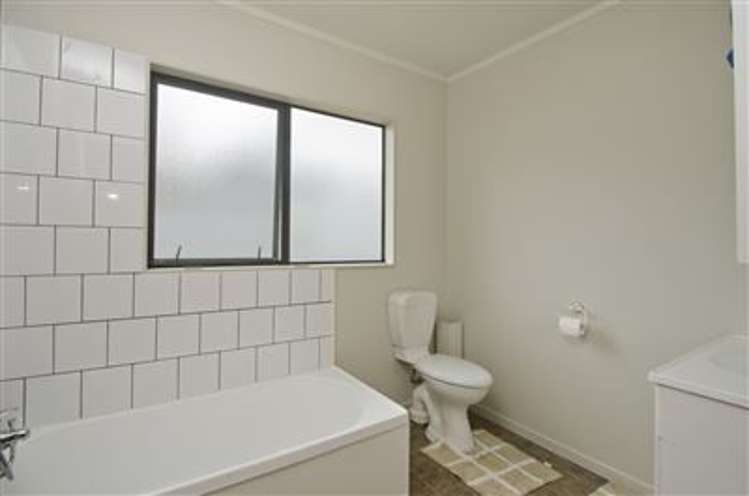 5 James Cook Drive Welcome Bay_8