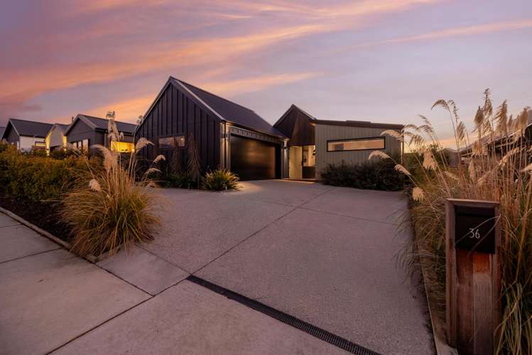 36 Spur Ridge Rise Jacks Point_32