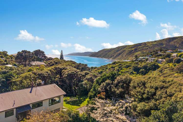 27 Rawhiti Road Pukerua Bay_22