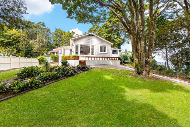 114 Scenic Drive Titirangi_1