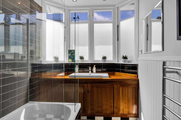 20 Wallace Place Westown_15