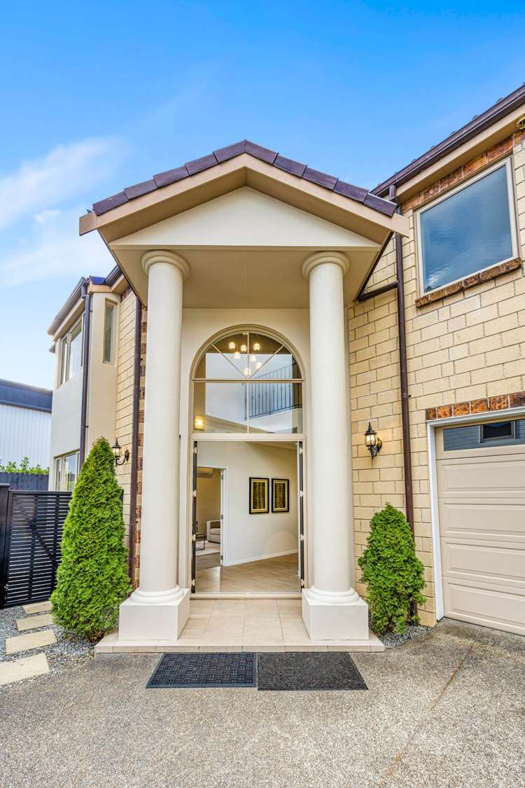 119b The Drive Epsom_25