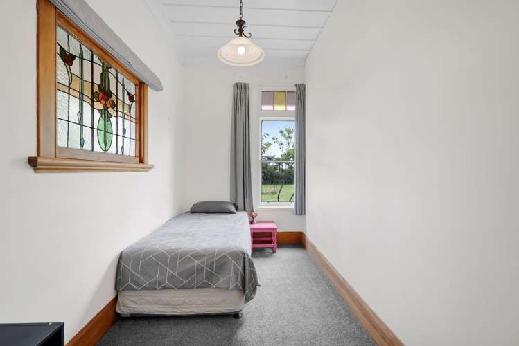 1245 Upland Road Egmont Village_12