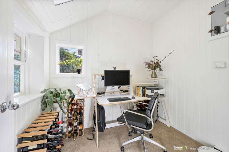 121 Onslow Road Khandallah_8