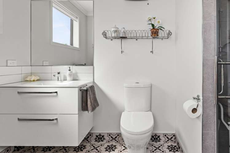 6 Rakaia Way Poraiti_12