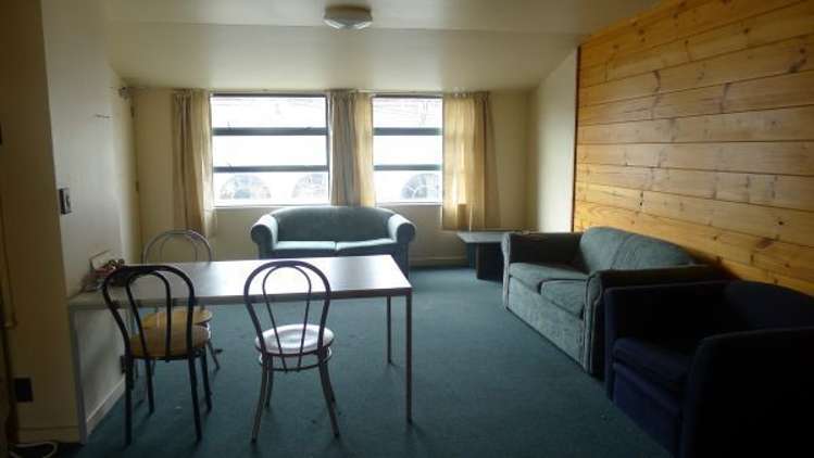 22/22 Sussex Street Mount Cook_3