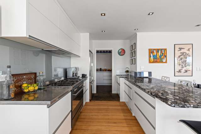 234 Sutherland Road Lyall Bay_4