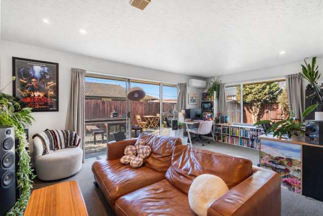 Space, Sunshine and a Superb Location