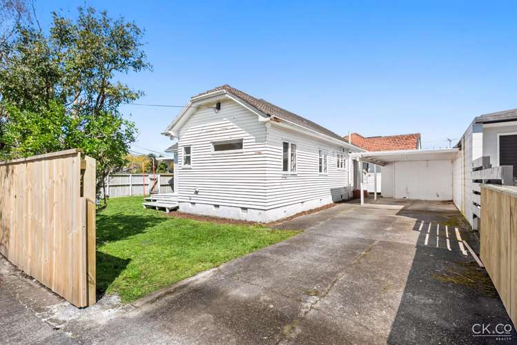 13 Mahoe Street Lower Hutt_16