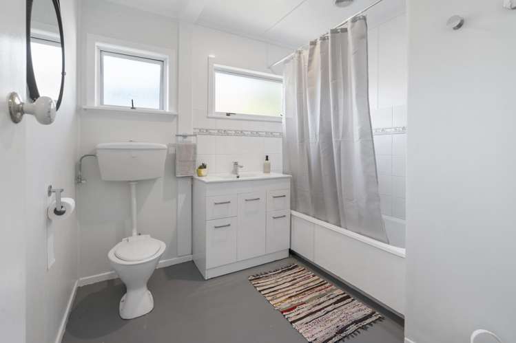 97 South Road Blagdon_14