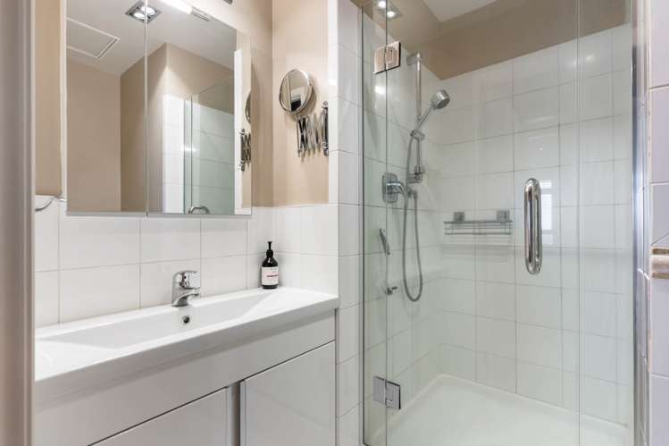 6A/8 Howe Street Freemans Bay_25