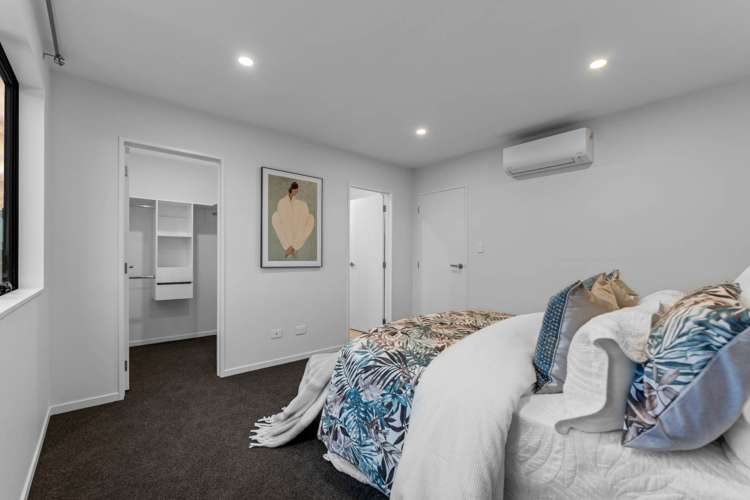 63 Highland Park Drive Botany Downs_12