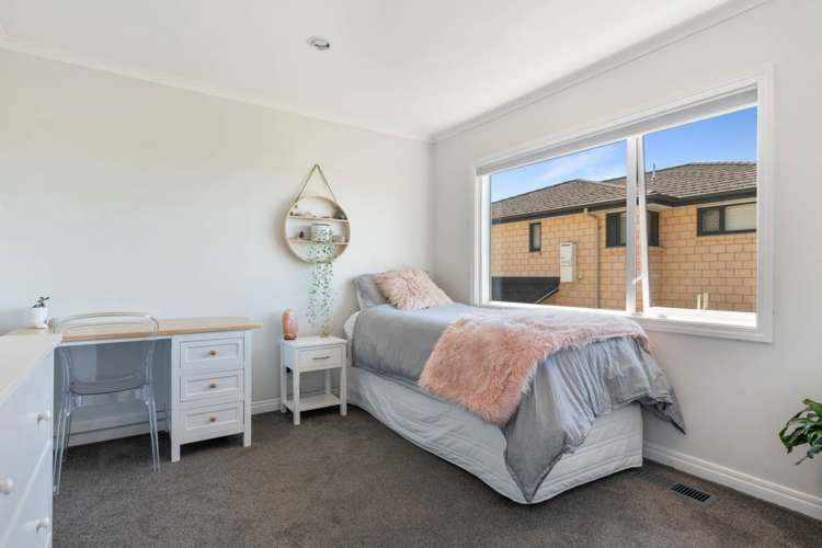 27 Clansman Terrace Gulf Harbour_17