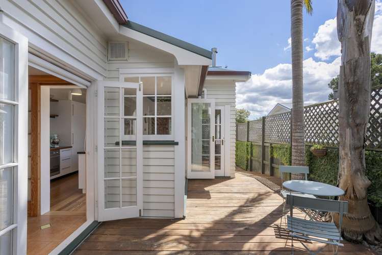 3 Rhodes Avenue Mount Albert_6