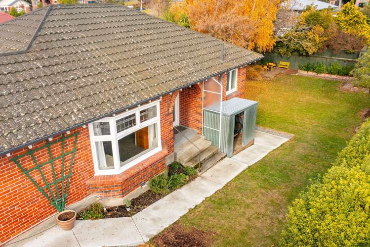 4 Maltby Avenue West End_32