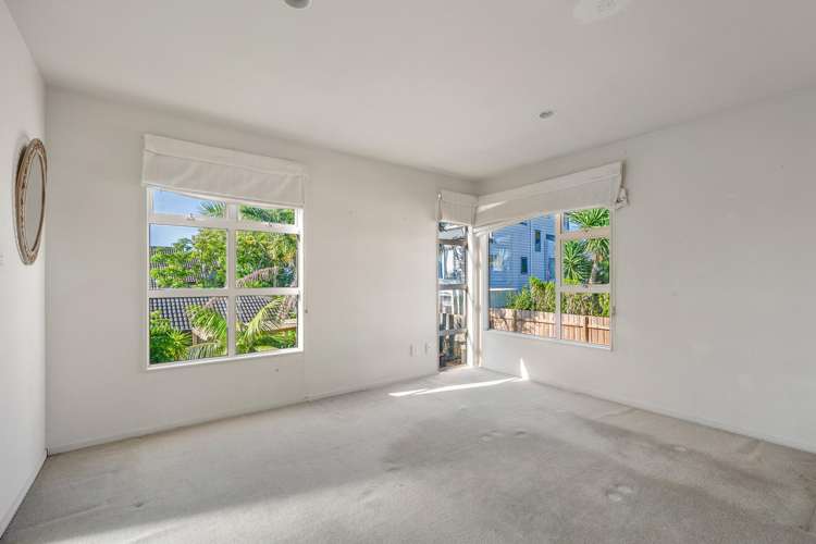 2/13 Stoneleigh Court Sunnynook_8