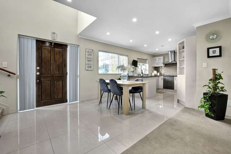 7 Agapanthus Place Flat Bush_8
