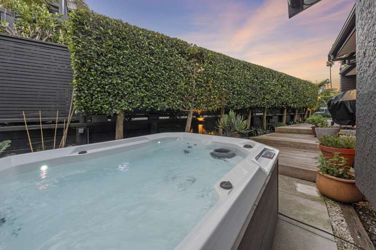 1a Portal Place Murrays Bay_16