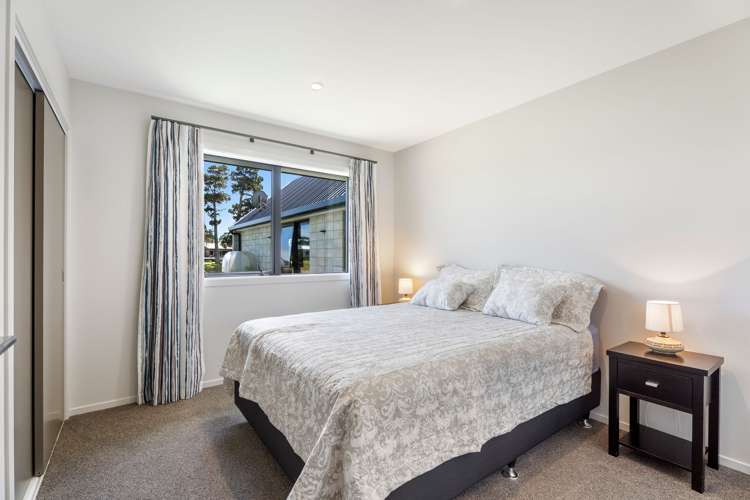 105 Rangiora Crescent Matarangi_13