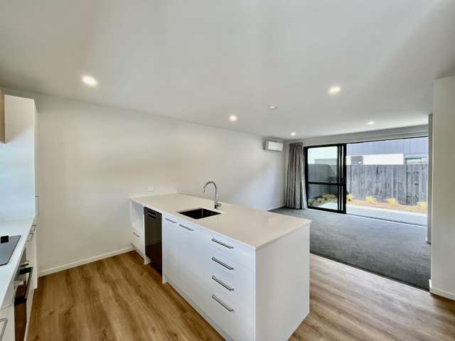 3/25 Evesham Crescent 10222_2