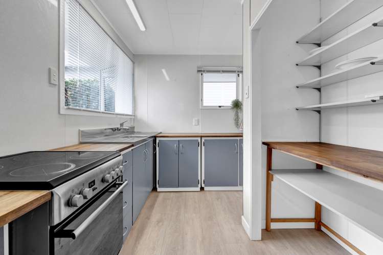 80 Tukapa Street Westown_7