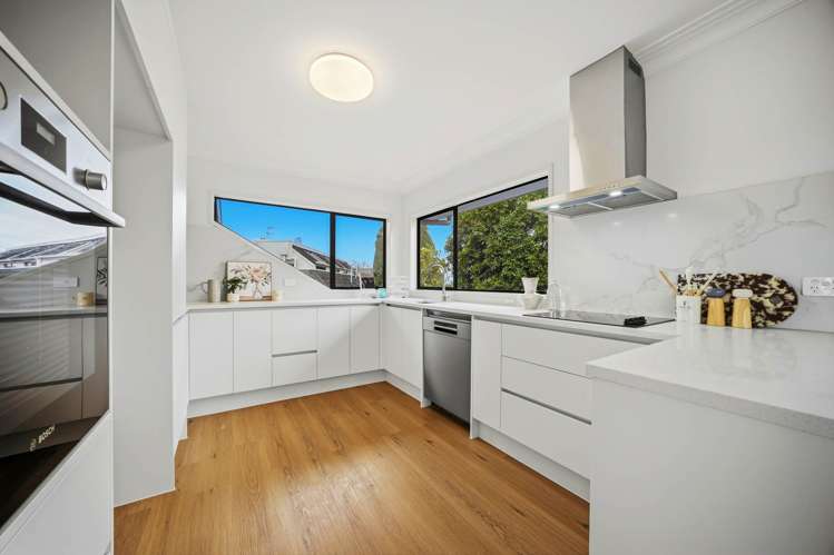 8 Monet Grove West Harbour_6