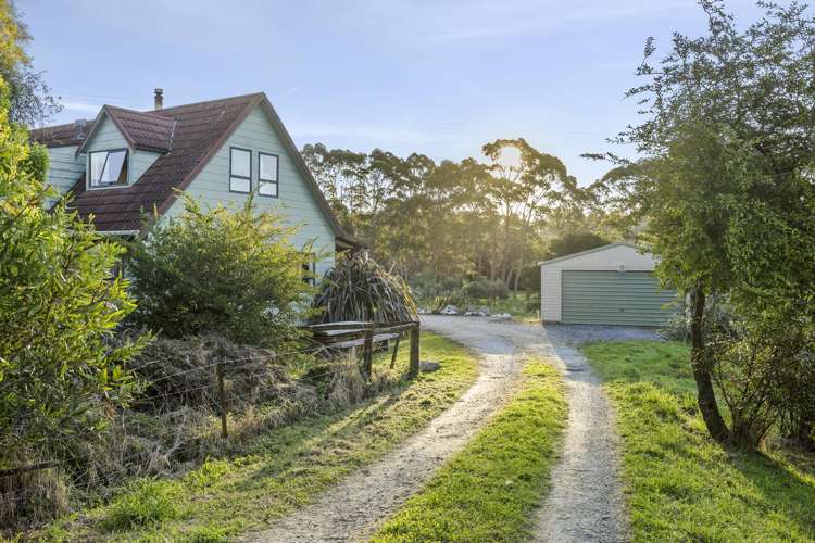 39 Upper Tukurua Road Parapara_3