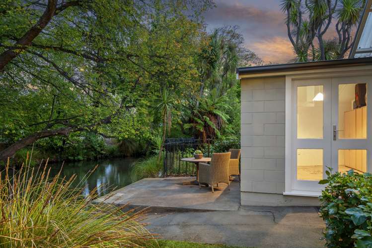 56 Garden Road Merivale_18