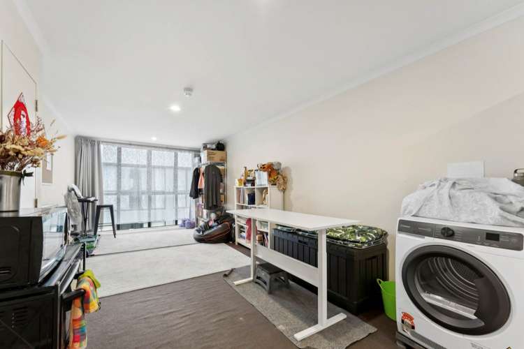 B708/176 Broadway Newmarket_12