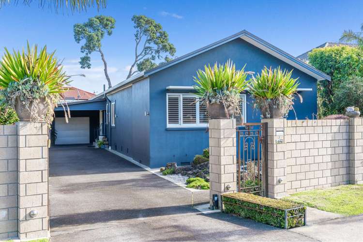 1/3 Morrow Avenue Bucklands Beach_24