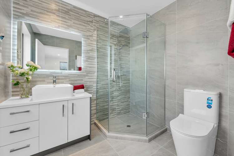 53 Koromeke Street Flat Bush_23